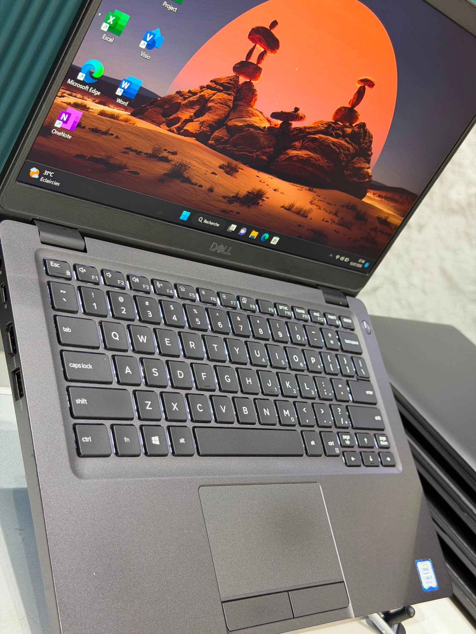 Dell Latitude 5300 – Intel® Core™ i5 | 16 Go RAM | 256 Go SSD – Image 3