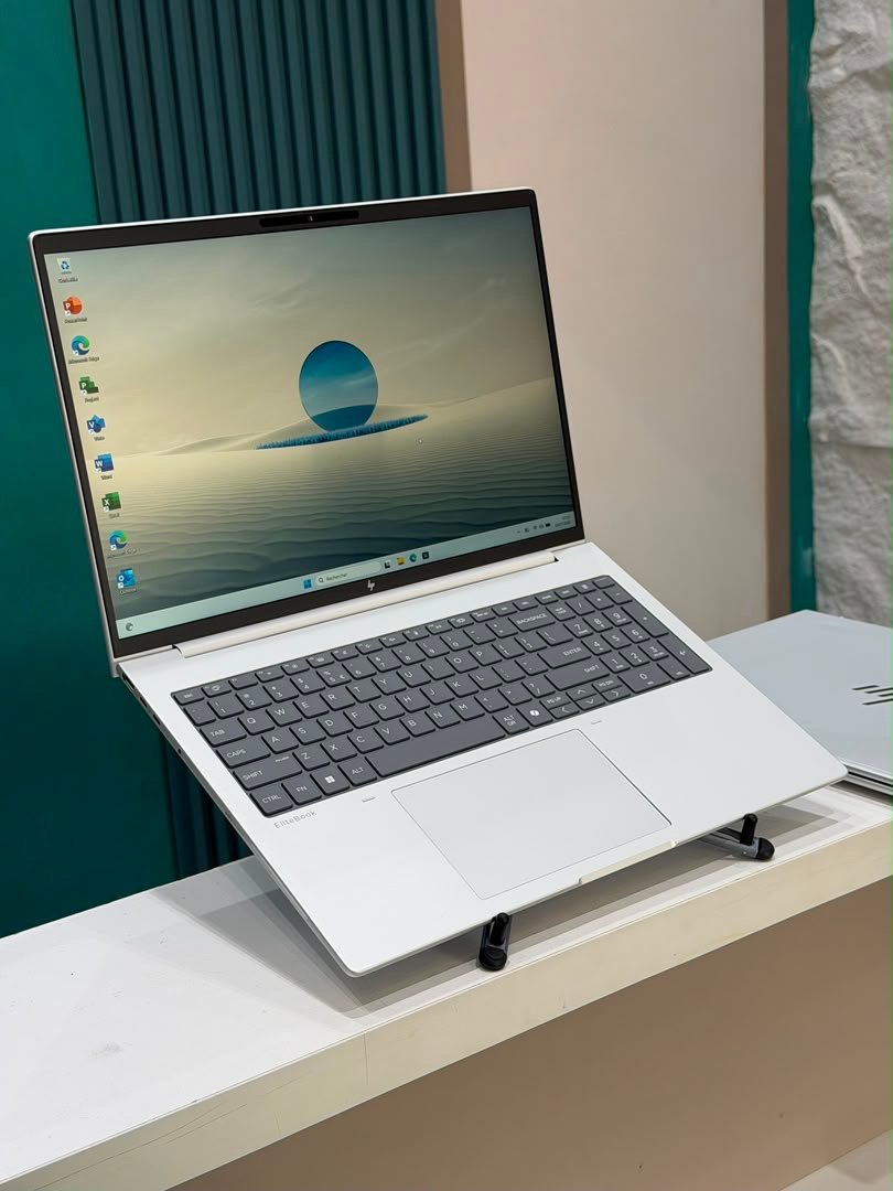 HP EliteBook 8 G1a 16” AI PC – AMD Ryzen™ 5 | 16 Go DDR5 | 512 Go SSD – Image 4
