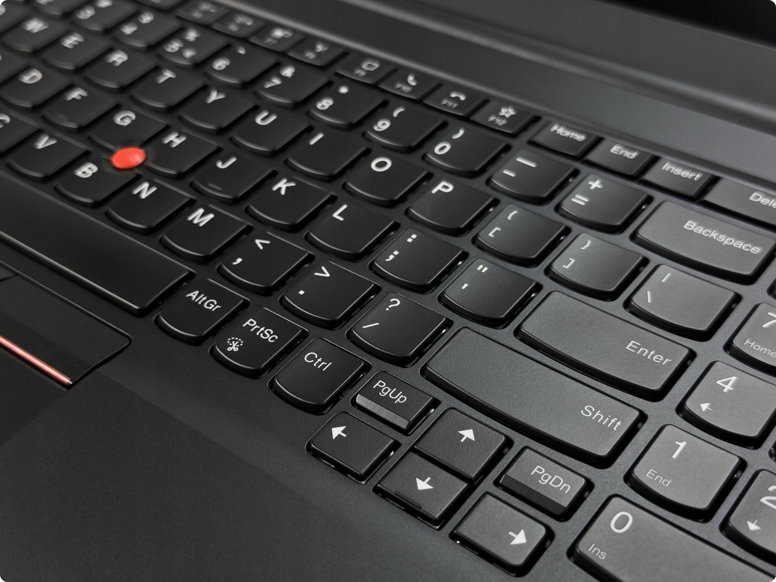 Lenovo ThinkPad E15 – Intel Core i5 10ᵉ Génération | 8 Go RAM | 256 Go SSD – Image 6