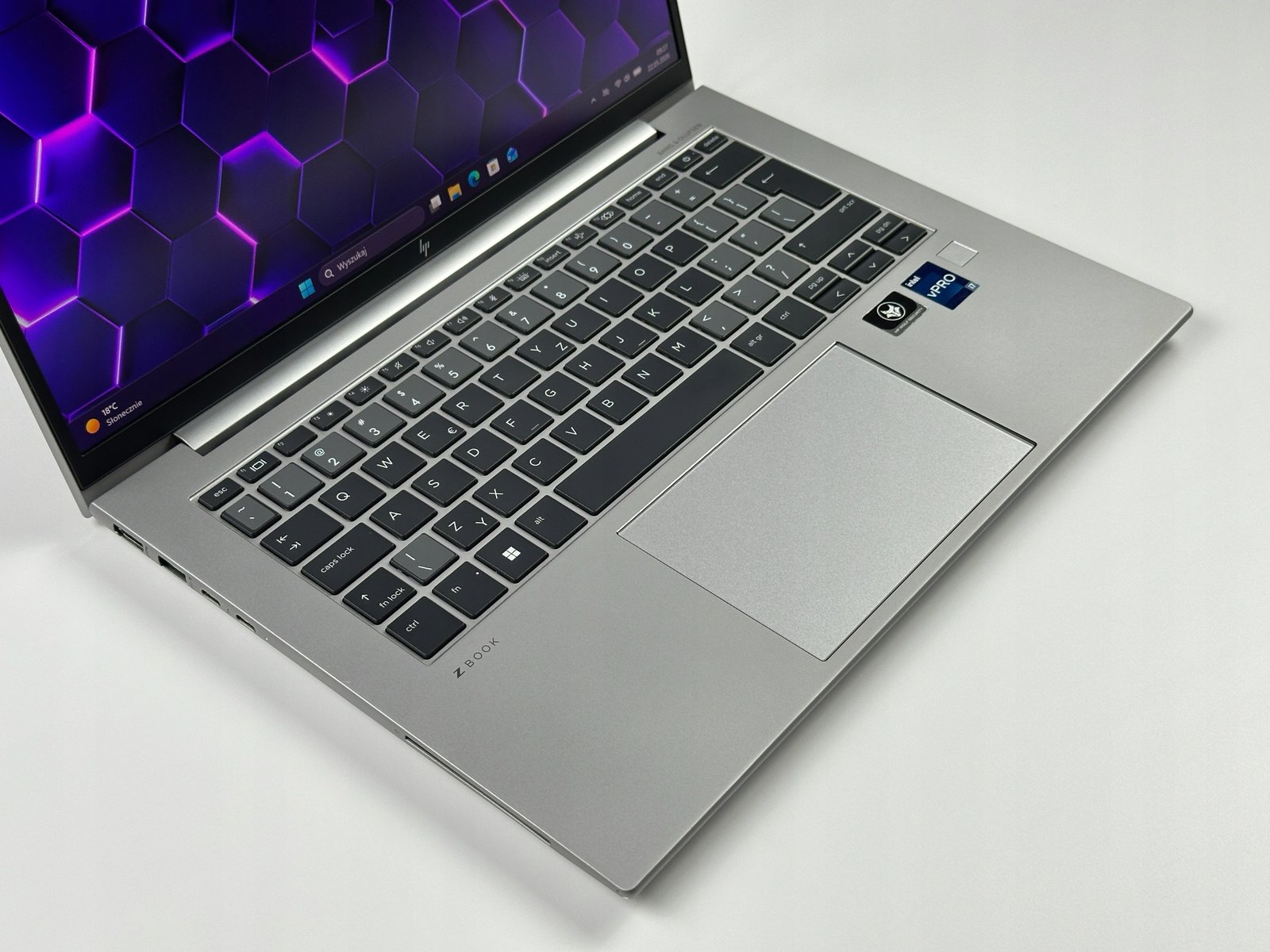 HP ZBook Firefly 14 G9 – Intel Core i7-1265U | 16 Go RAM | 512 Go SSD | NVIDIA T550 | FHD+ – Image 4